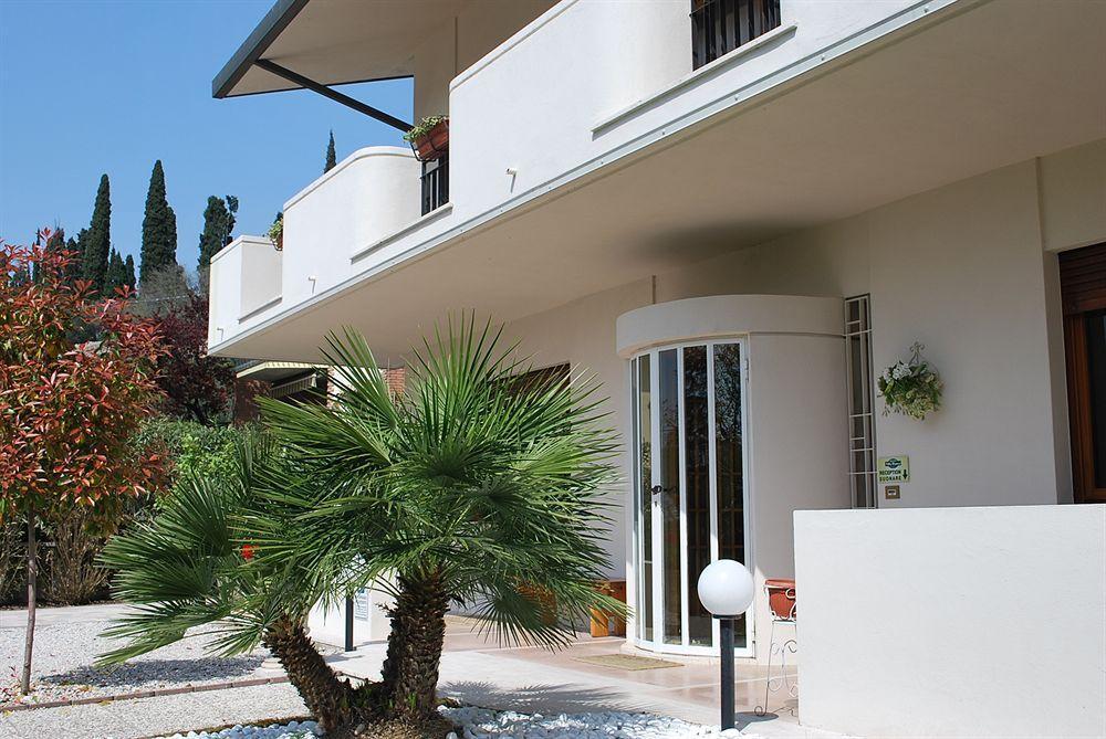 B&B Villa Bianca Сона Екстериор снимка