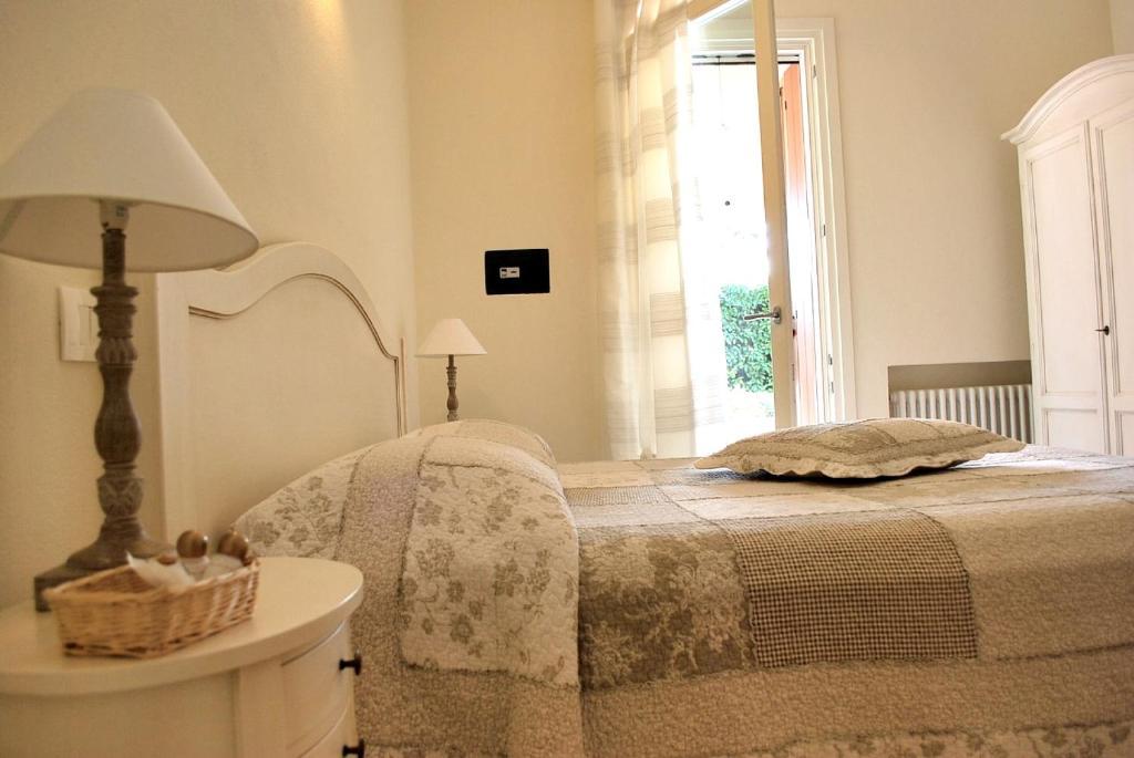 B&B Villa Bianca Сона Екстериор снимка