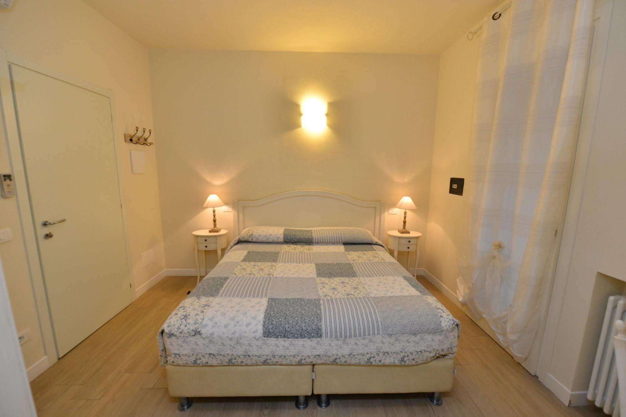 B&B Villa Bianca Сона Екстериор снимка
