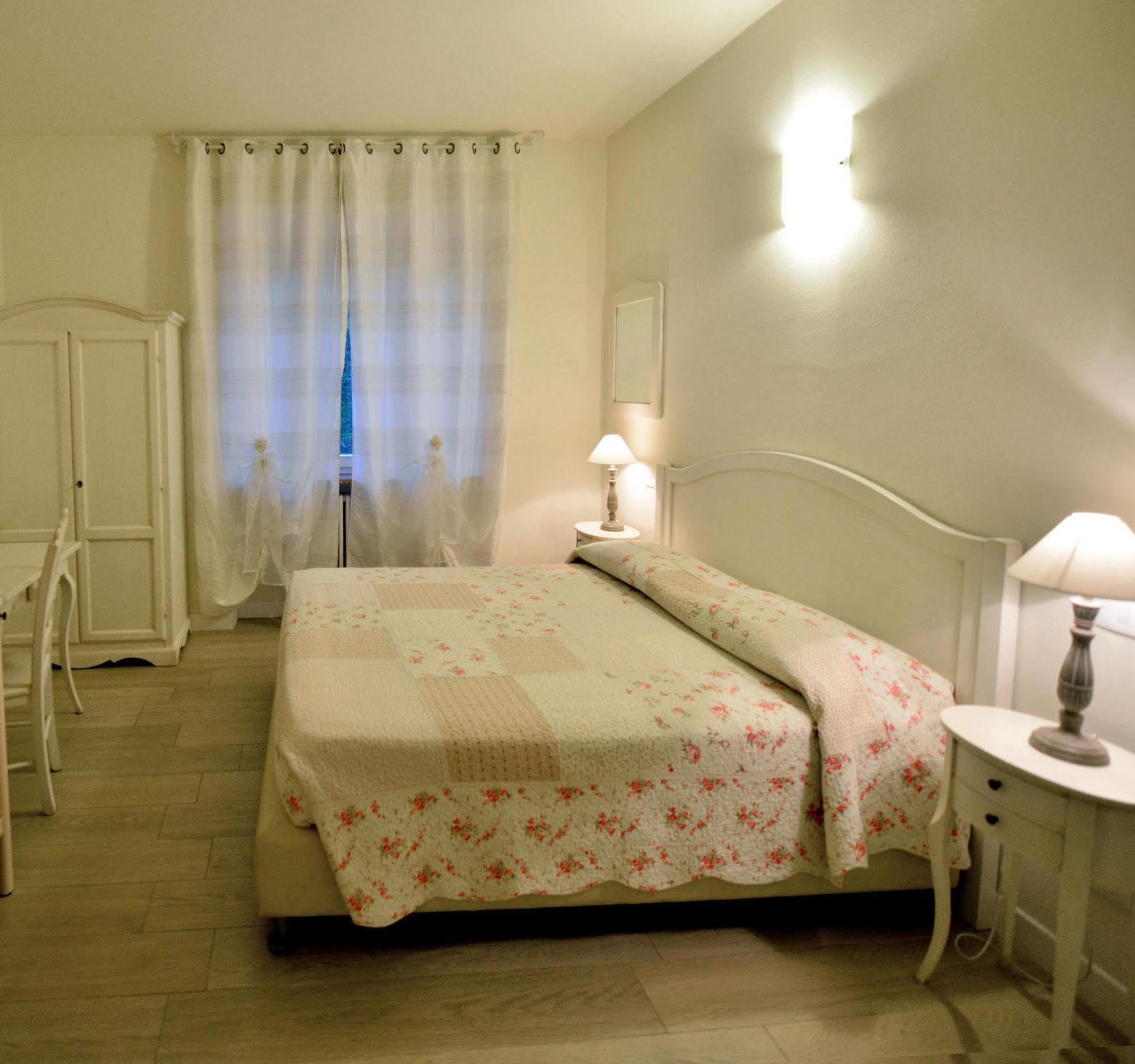B&B Villa Bianca Сона Екстериор снимка